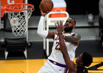 Lakers perdem para os Raptors; Blazers superam Celtics e seguem na briga por playoffs (Crédito: GettyImages)