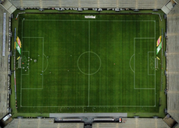 Partida entre Ponte Preta x Guarani pode definir o futuro do Santos no Paulistão (Crédito: GettyImages)