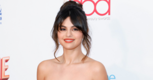 Selena Gomez, Marshmello e Khalid são as principais estrelas que se apresentarão na final da Champions League (Crédito: Getty Images)