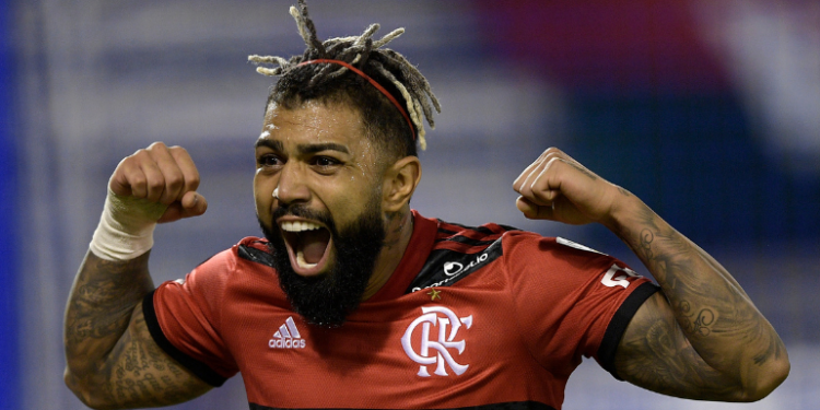 Gabigol e muitos jogadores podem ficar fora de rodadas do Brasileirão (Crédito: Getty Images)