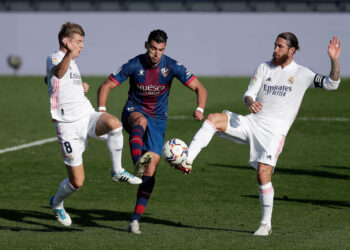 Kroos lamenta saída de Sergio Ramos: “Não conheço o Real Madrid sem ele” (Crédito: GettyImages)