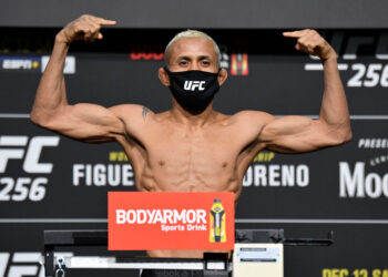 Deiveson Figueiredo entra em ação no UFC 263 (Crédito: GettyImages)