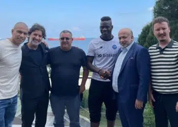 Time turco anuncia contratação de Mario Balotelli (Crédito: Divulgação/)