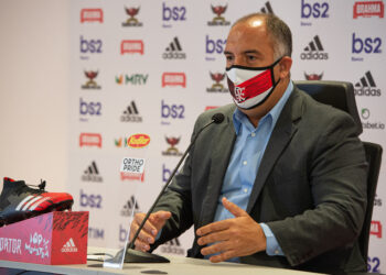 Marcos Braz, diretor de futebol do Flamengo durante entrevista coletiva (Crédito: Alexandre Vidal/Flamengo)