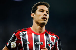 Hernanes não é mais jogador do São Paulo (Crédito: GettyImages)