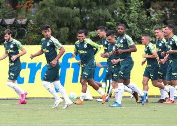 Abel Ferreira tenta manter o elenco do Palmeiras (Crédito: Cesar Greco/Palmeiras / Flickr)