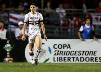Calleri teve grande passagem pelo São Paulo e atacante pode voltar ao Brasil (Crédito: GettyImages)