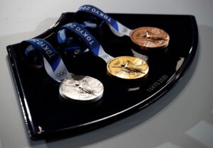 Quadro de medalhas das Olimpíadas teve uma reviravolta no último dia (Crédito: GettyImages)