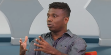 Edílson Capetinha diz que seria titular no novo PSG (Crédito: Transmissão TV Bandeirantes)