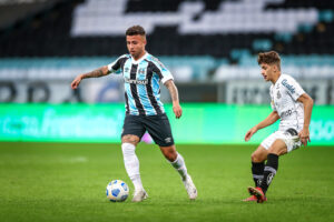 Criados na base do Grêmio, os atletas seguem rumo ao Sassuolo (Crédito: Lucas Uebel / Grêmio FBPA / Flickr)