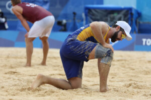 Nas Olimpíadas, Evandro e Bruno Schmidt disputaram as oitavas do Vôlei de Praia (Crédito: GettyImages)