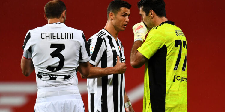 Buffon defendeu saída de Cristiano Ronaldo na Juventus (Crédito: GettyImages)