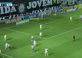 Jogadores de Santos e Bahia no Brasileirão (Crédito: Transmissão Premiere)