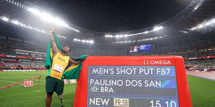 Thiago Paulino quebra recorde paralímpico e leva ouro no arremesso de peso (Crédito: GettyImages)