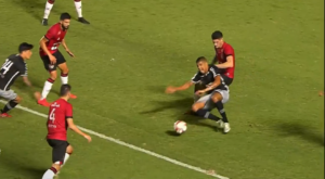 Vasco e Brasil de Pelotas duelaram no Brasileirão da Série B (Crédito: Transmissão Premiere- 03/09/2021)