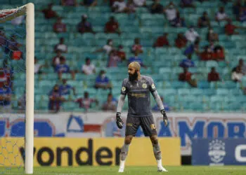 Danilo Fernandes comenta sobre fase no Bahia, após deixar o Internancional (Crédito: Felipe Oliveira/EC Bahia)
