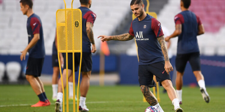 Icardi vem sendo ausência nos treinamentos do PSG (Crédito: GettyImages)