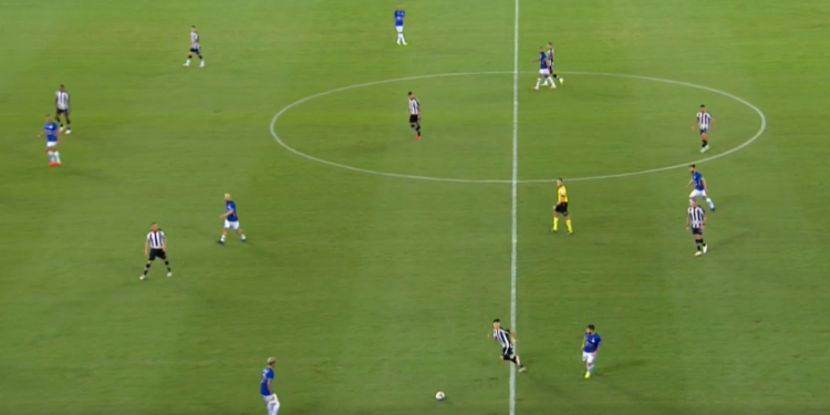 Botafogo vence Confiança e segue caça ao líder da Série B (Crédito: Transmissão/ Premiere - 03/11/2021)