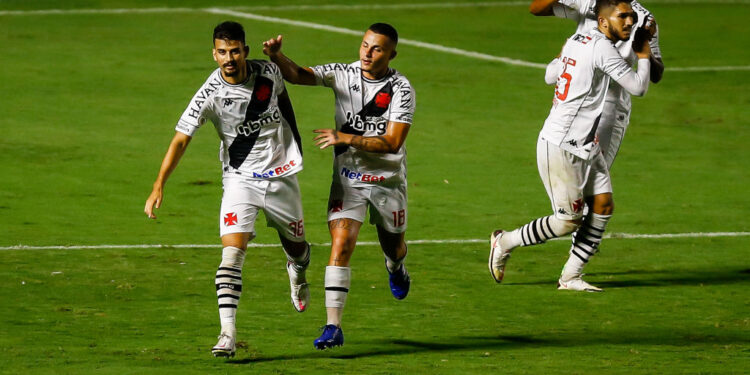 Vasco segue negociando com alguns profissionais (Crédito: GettyImages)