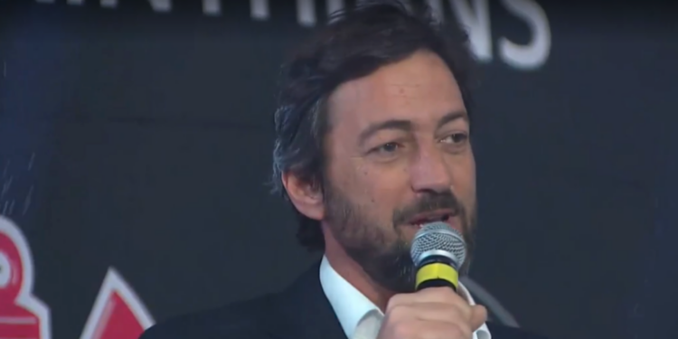 Corinthians deve intensificar negociações com centroavante (Crédito: Getty Images)