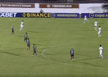 Copinha: Santos despacha Fluminense e avança às quartas de final (Crédito: Transmissão/ SporTV - 16/11/22)