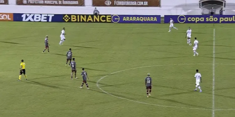 Copinha: Santos despacha Fluminense e avança às quartas de final (Crédito: Transmissão/ SporTV - 16/11/22)