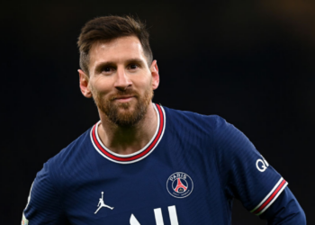 Messi, hoje jogador do PSG, mas que já foi treinador por Guardiola no Barcelona (Crédito: GettyImages)