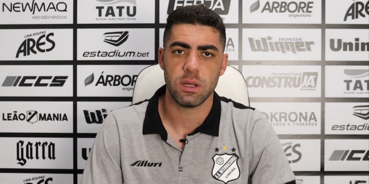 Xandão projeta confronto contra o Santos no Paulistão (Crédito: Transmissão / TV Vai Leão - Inter de Limeira)