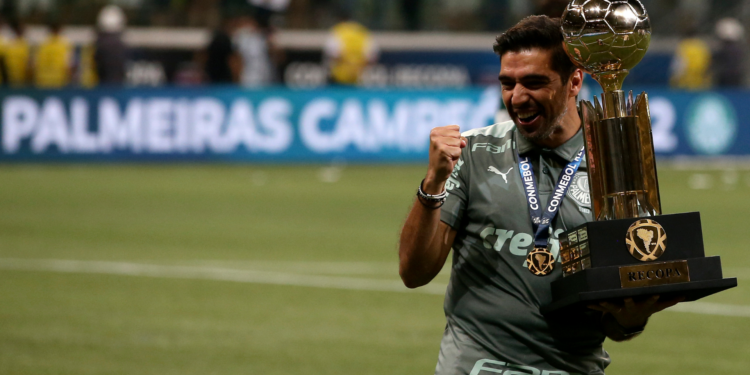 Abel Ferreira comandou o Palmeiras rumo a oito finais (Crédito: Getty Images)
