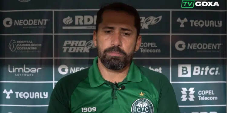 Morínigo saiu satisfeito com a classificação do Coritiba contra o Athletico-PR no estadual (Crédito: OneFootball)