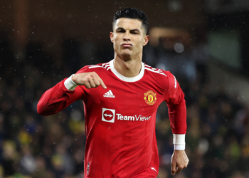 Cristiano Ronaldo gosta de ostentar seus carros (Crédito: GettyImages)