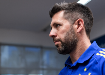 Pezzolano pode ganhar um reforço vindo do CRB; Cruzeiro está atrás de um atacante (Crédito: Gustavo Aleixo/Cruzeiro/Flickr)