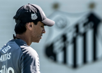 Santos segue atendendo os pedidos de Bustos (Crédito: Ivan Storti / Santos FC / Flickr)