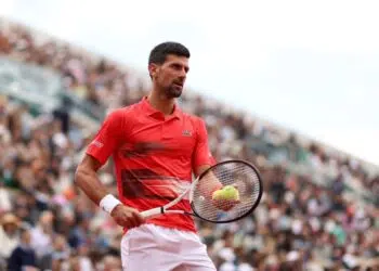 Djokovic segue vivo em Roland Garros (Crédito: GettyImages)