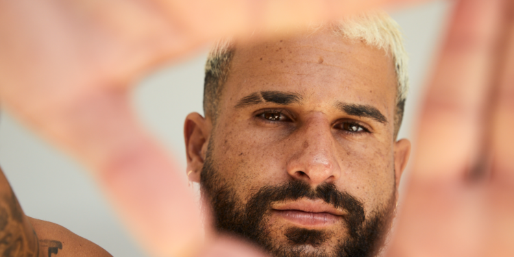 Italo Ferreira estreia em documentário (Crédito: Jaime Leme)