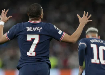 Mbappé tomou uma decisão sobre Real Madrid e PSG (Crédito: GettyImages)