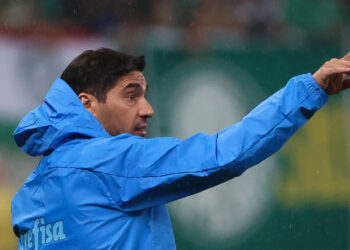 Abel Ferreira pede calma no Brasileirão (Crédito: Crédito: Flickr - Cesar Greco/Palmeiras)