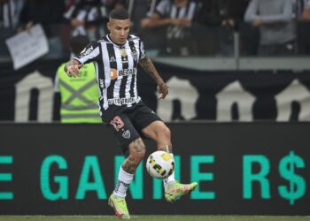 Guilherme Arana projetou partida contra o Emelec (Crédito: Crédito: Flickr - Pedro Souza/Atlético)