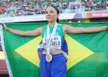 Letícia Oro Melo destaca confiança após bronze no salto em distância (Crédito: GettyImages)