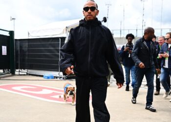 Hamilton respondeu as vaias para Verstappen na F1; confira detalhes (Crédito: GettyImages)
