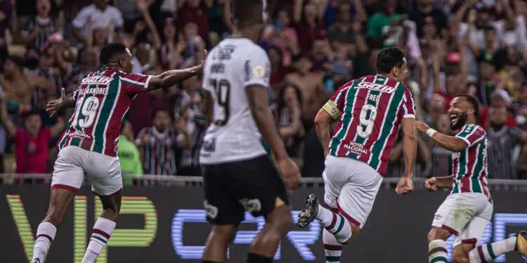 Fred faz gol na semana de sua despedida dos gramados (Crédito: Flickr Fluminense/Marcelo Gonçalves/ Flikcr)