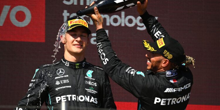 Mercedes e Hamilton esperam resultados ainda melhores para a sequência da temporada de 2022 (Crédito: GettyImages)