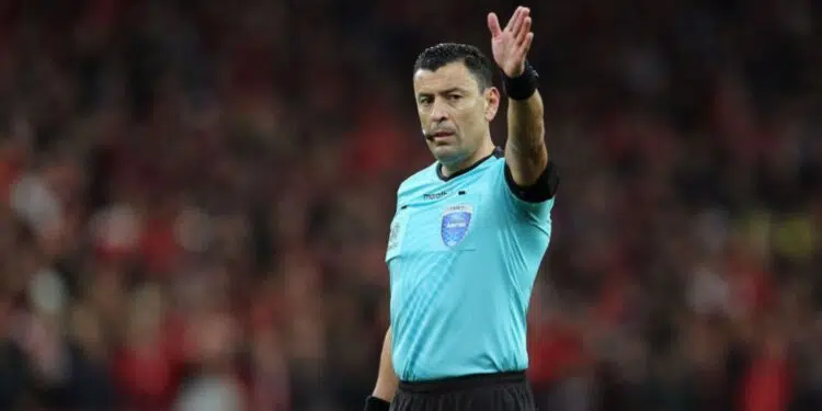 Athletico-PR criticou a postura de Roberto Tobar (Crédito: GettyImages)