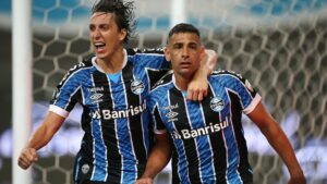 Grêmio venceu o Operário com destaque para Diego Souza (Crédito: Getty Images)