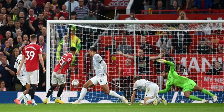 Manchester United e Liverpool fizeram um grande jogo e os Red Devils não precisaram de CR7 para vencer o clássico (Crédito: GettyImages)