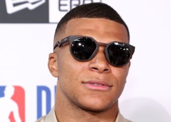 Mbappé não está contente no PSG (Crédito: GettyImages)