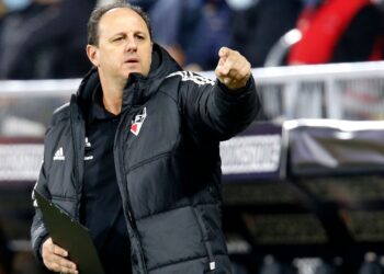 O São Paulo e Rogério Ceni poderão contar com um reforço importante para encarar o Ceará (Crédito: GettyImages)