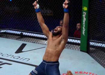 UFC dá contrato a brasileiro que nocauteou adversário (Crédito: Transmissão/Combate/GE)