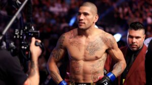 UFC colocou Alex Pereira na luta pelo cinturão (Crédito: GettyImages)