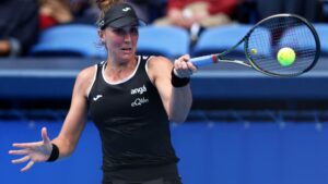 Bia Haddad caiu para Kudermetova no WTA 500 de Tóquio (Crédito: GettyImages)